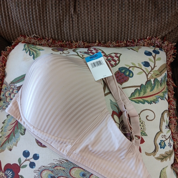 NEW Playtex Secrets  38DDD Bra Womens Wireless 4707 Beige - Picture 2 of 5